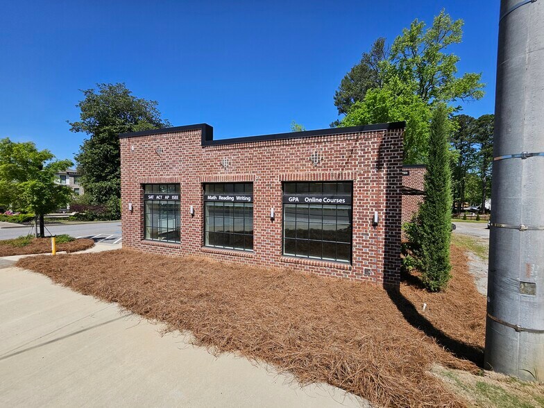 363 S Main St, Alpharetta, GA à louer - Photo de l’immeuble – Image 3 sur 22