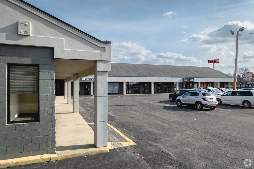 3401 Woodville Rd, Northwood, OH à louer - Photo de l’immeuble – Image 2 sur 5