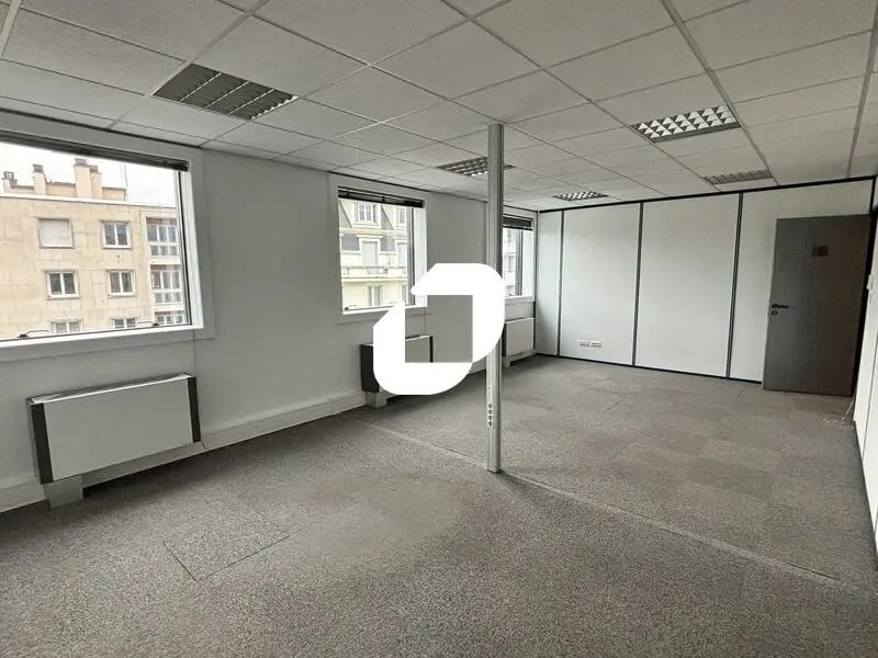 Bureau dans Villeurbanne à louer Photo intérieure– Image 1 sur 24