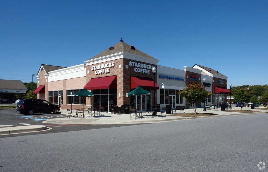 10600-10850 Southern Maryland Blvd, Dunkirk, MD à louer - Photo de l’immeuble – Image 2 sur 6