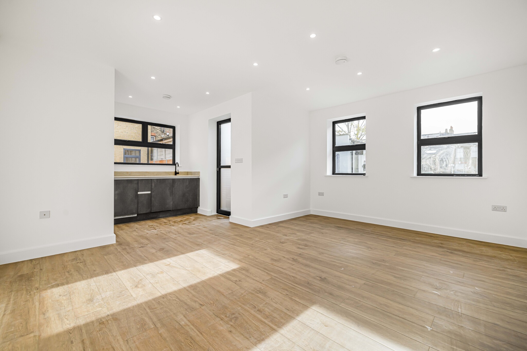 196 Kent House Rd, Beckenham à louer Photo intérieure– Image 1 sur 6