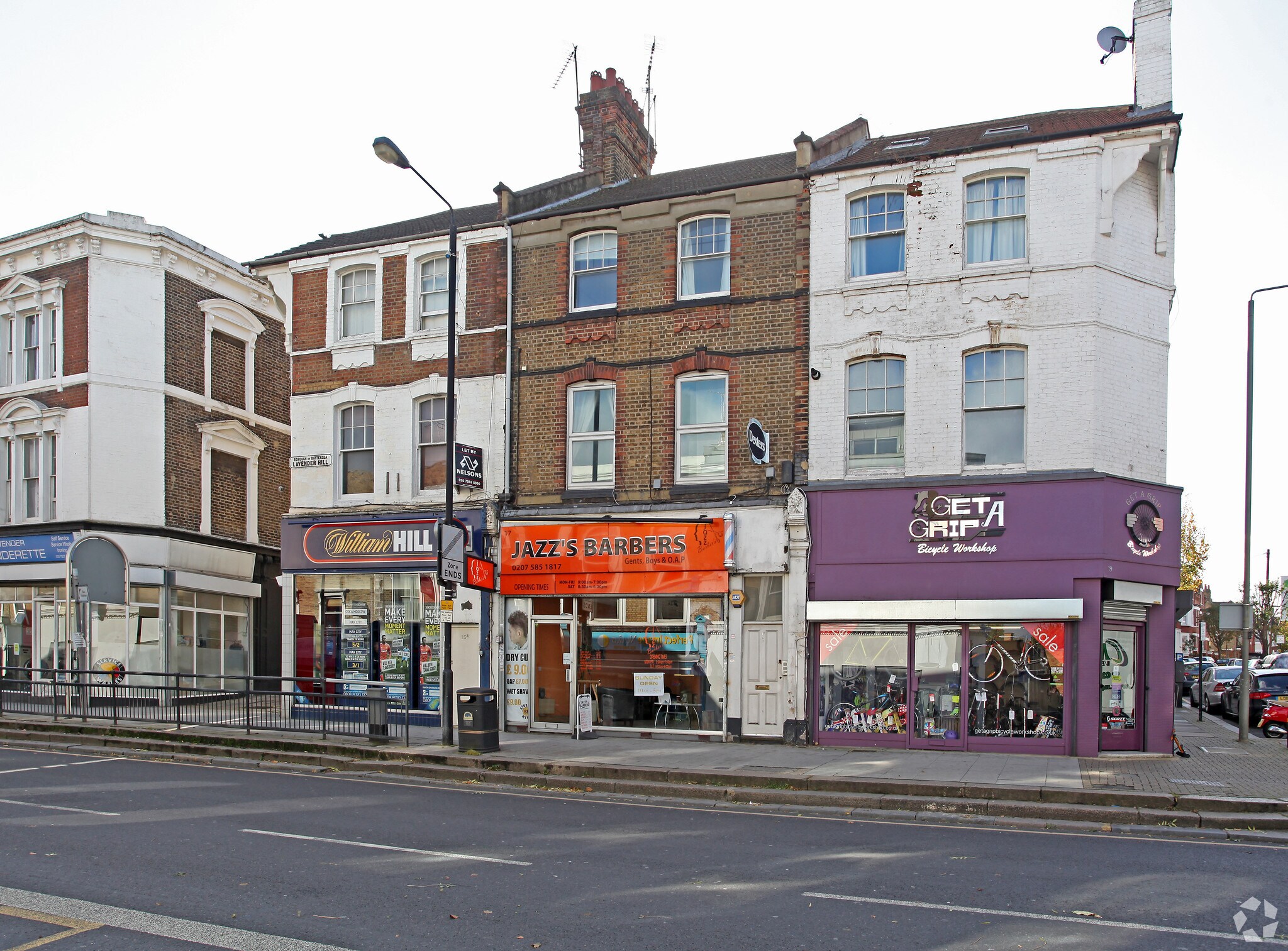 17-17B Lavender Hl, Londres à vendre Photo principale– Image 1 sur 3