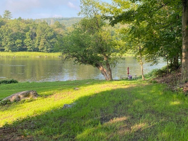 8-12 River Rd, Barryville, NY à vendre - Photo de l’immeuble – Image 3 sur 23