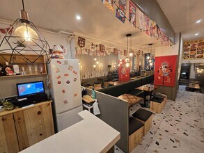 Local commercial dans Barcelone, Barcelona à louer Photo intérieure– Image 2 sur 14