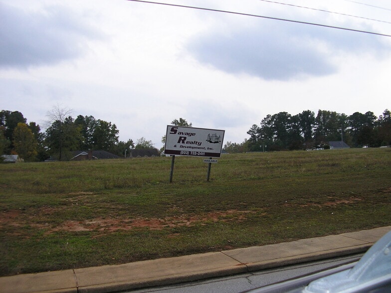 Main Street, Newberry, SC à vendre - Photo principale – Image 1 sur 2