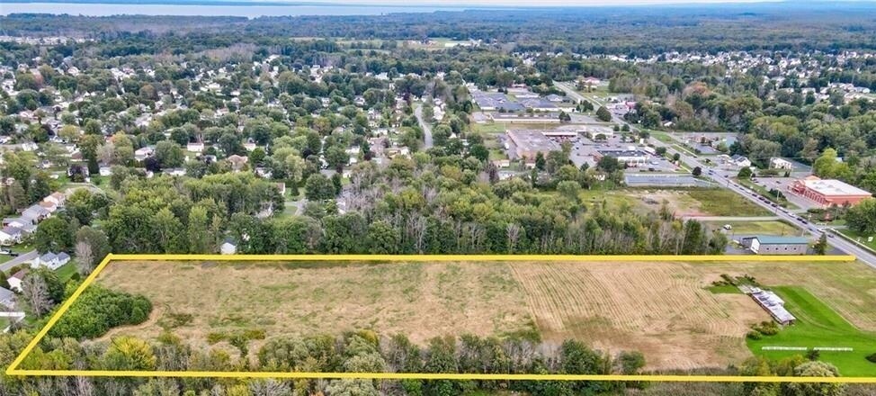 6095 NY-31, Cicero, NY à vendre Photo principale– Image 1 sur 7