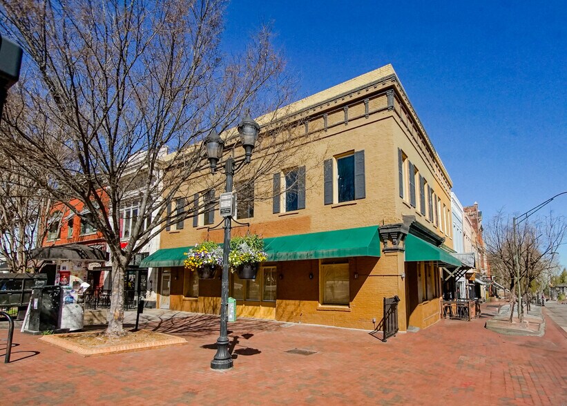 225 E Broad St, Athens, GA à louer - Photo principale – Image 2 sur 15