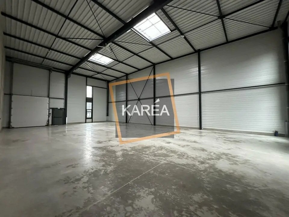 Industriel/Logistique dans Serris à louer Photo de l’immeuble– Image 1 sur 6