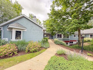 Plus de détails pour 4831 Darrow Rd, Stow, OH - Bureau à louer