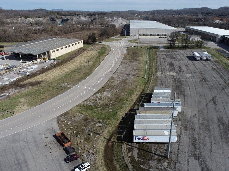 3118 Water Plant Rd, Knoxville, TN à louer - Aérien – Image 3 sur 6