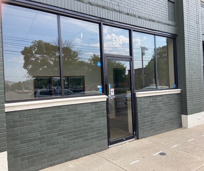 534-536 Xenia Ave, Dayton, OH à louer - Photo de l’immeuble – Image 2 sur 4