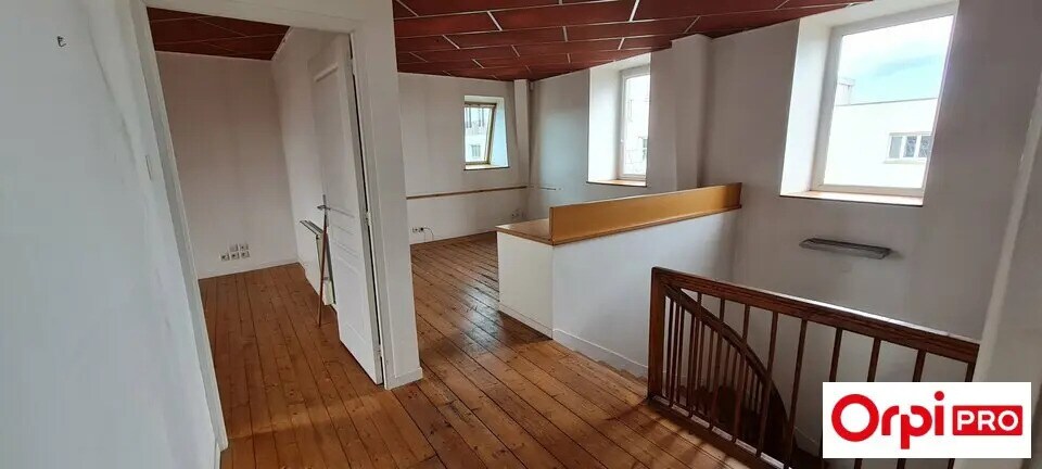 Bureau dans Saint-Brieuc à louer - Photo de l’immeuble – Image 3 sur 3