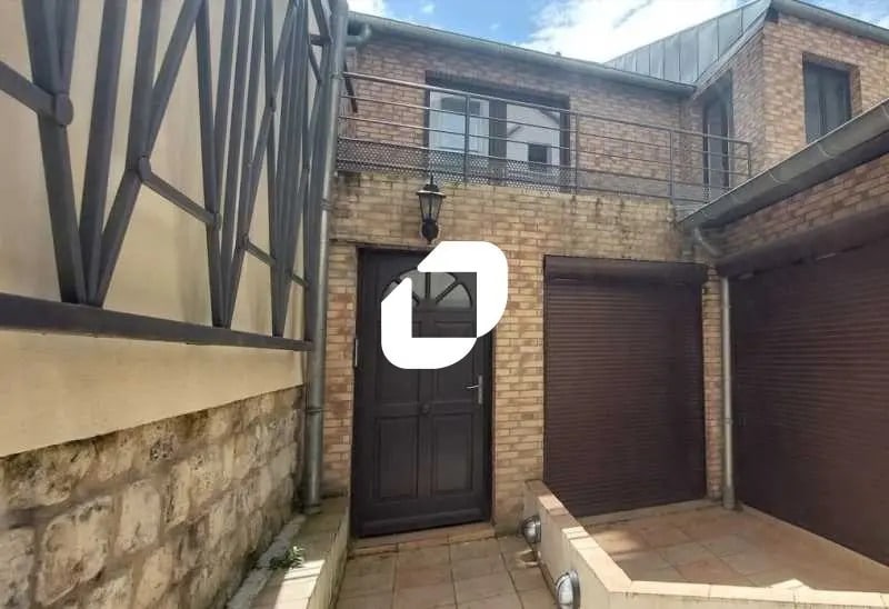 Bureau dans Paris à vendre - Photo de l’immeuble – Image 2 sur 7