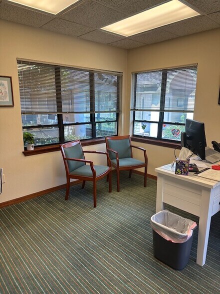 12660 World Plaza Ln, Fort Myers, FL à louer - Photo intérieure – Image 3 sur 18