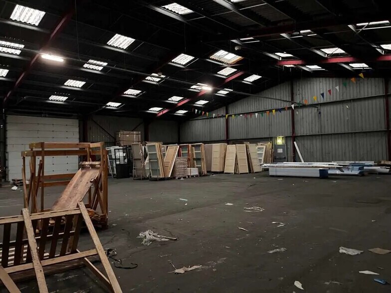 Industriel/Logistique dans La Bassée à louer - Photo intérieure – Image 2 sur 3