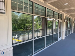 2 Daniels Farm Rd, Trumbull, CT à louer Photo intérieure– Image 1 sur 6