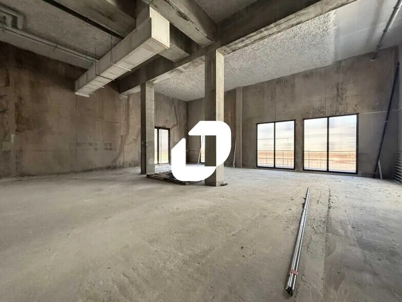 Local commercial dans Bordeaux à vendre - Photo intérieure – Image 2 sur 12