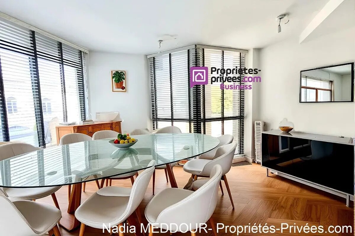 Local d'activités dans Bordeaux à vendre Photo de l’immeuble– Image 1 sur 8