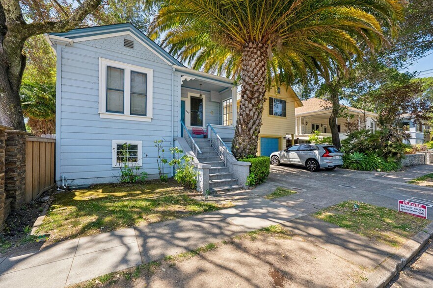 829 San Anselmo Ave, San Anselmo, CA à vendre - Photo de l’immeuble – Image 2 sur 27