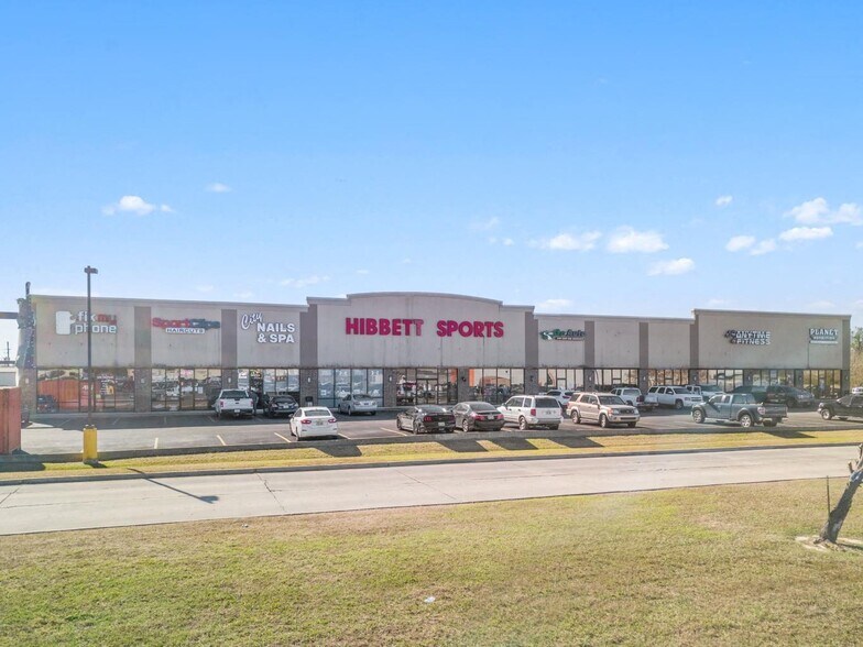 329 N Cities Service Hwy, Sulphur, LA à louer - Photo de l’immeuble – Image 1 sur 7