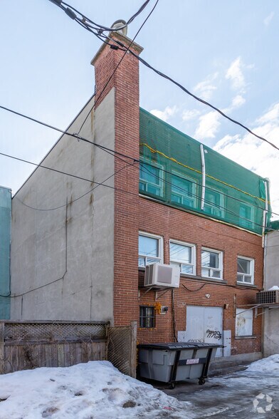 2231 Rue Bélanger, Montréal, QC à vendre - Photo de l’immeuble – Image 3 sur 6