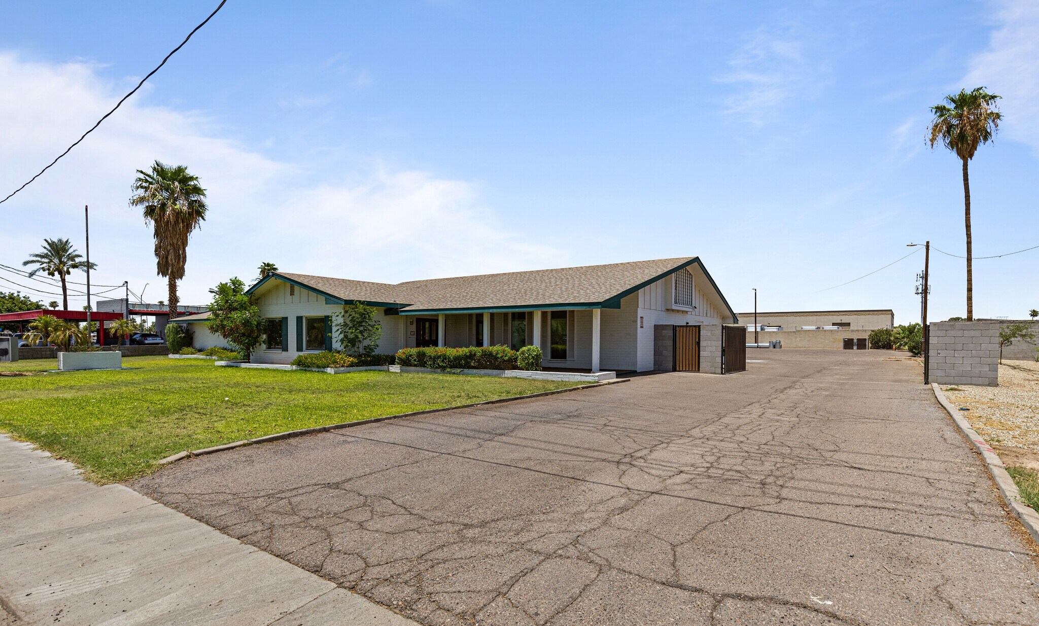 5830 W Missouri Ave, Glendale, AZ à vendre Photo de l’immeuble– Image 1 sur 55