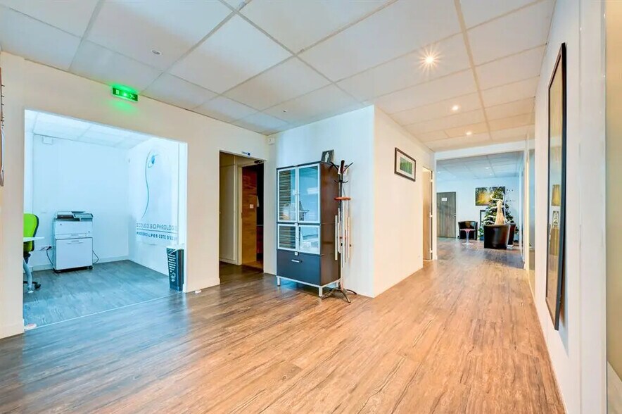 Bureau dans Aubagne à vendre - Photo intérieure – Image 3 sur 7