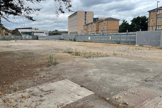 North Woolwich Rd, Londres à louer - Photo de l’immeuble – Image 2 sur 8