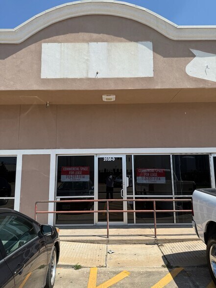 2030 Little York Rd, Houston, TX à louer - Photo de l’immeuble – Image 1 sur 9