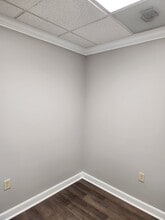 1514 Mathis Ferry Rd, Mount Pleasant, SC à louer Photo intérieure– Image 2 sur 5