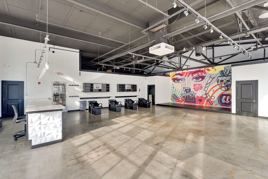 1817 Broad St, Chattanooga, TN à louer - Photo de l’immeuble – Image 2 sur 13