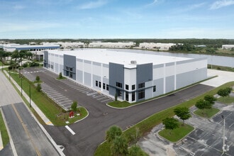 14520 Global Pky, Fort Myers, FL - VUE AÉRIENNE  vue de carte - Image1