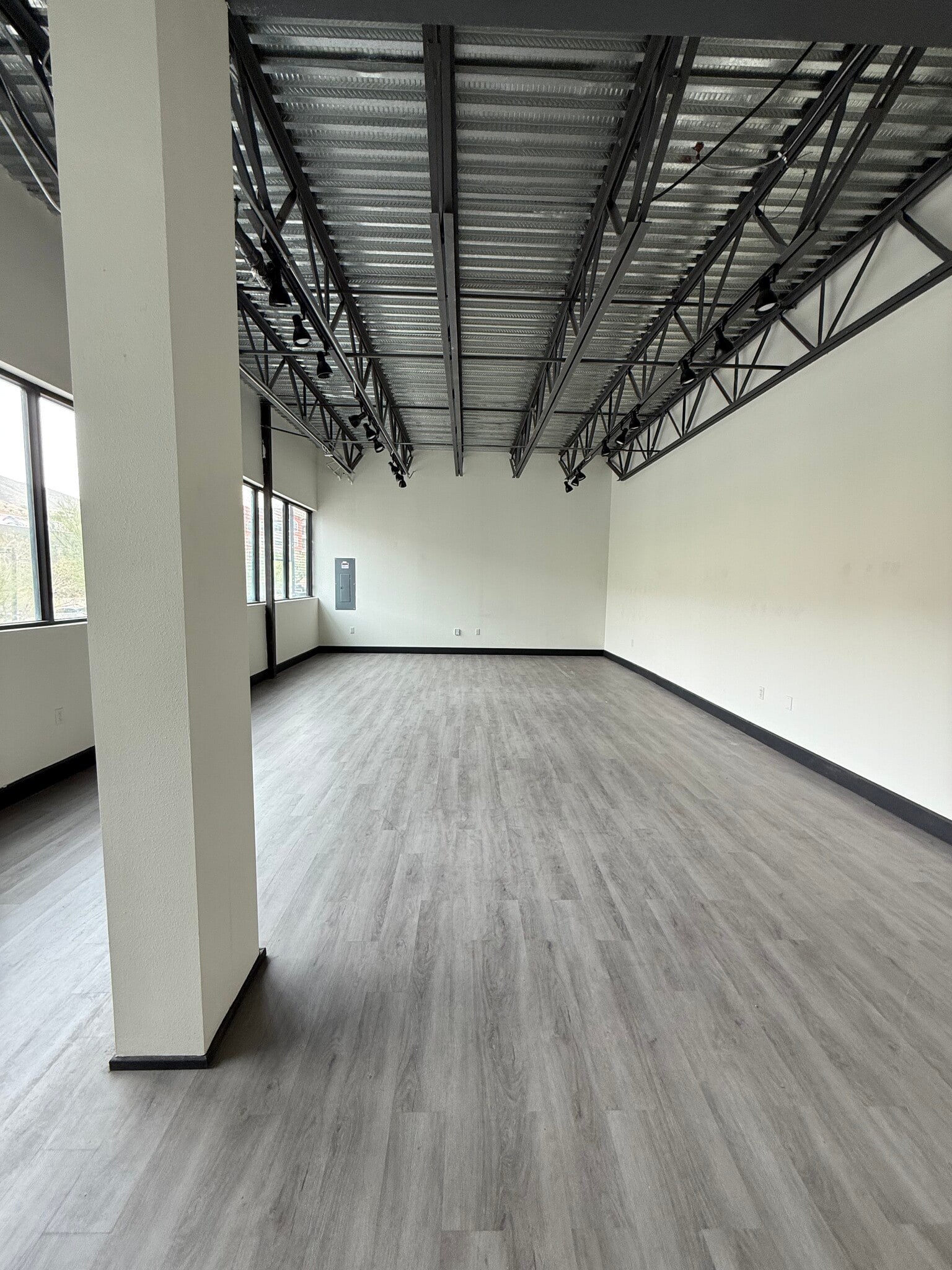 110 Montecillo Blvd, El Paso, TX à louer Photo intérieure– Image 1 sur 2