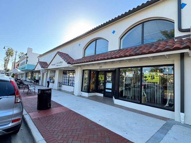 213 W Venice Ave, Venice, FL à vendre - Photo de l’immeuble – Image 3 sur 3