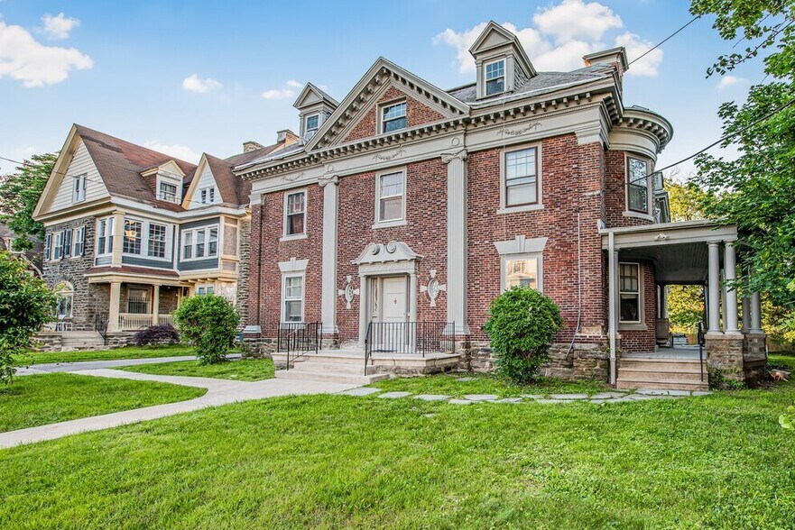 144 & 150 Washington Ln portefeuille de 2 biens à vendre sur LoopNet.fr - Photo de l’immeuble – Image 1 sur 34
