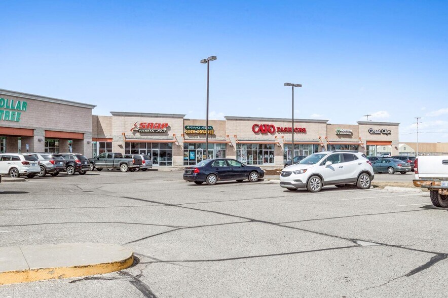 3192 Commerce Ln, Ionia, MI à louer - Photo de l’immeuble – Image 3 sur 7