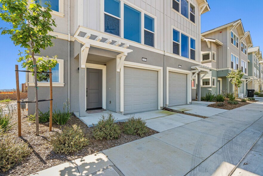 141 Skyline Vista Way, Watsonville, CA à vendre - Photo de l’immeuble – Image 2 sur 31