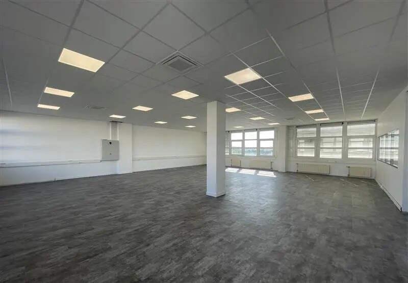 Bureau dans Goussainville à louer - Photo intérieure – Image 2 sur 9