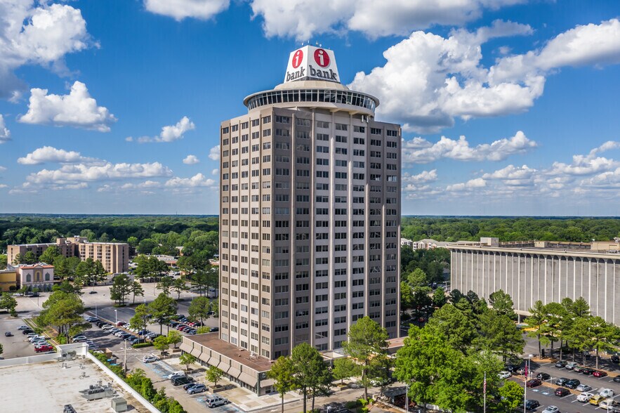 5050 Poplar Ave, Memphis, TN à louer - Photo de l’immeuble – Image 3 sur 23