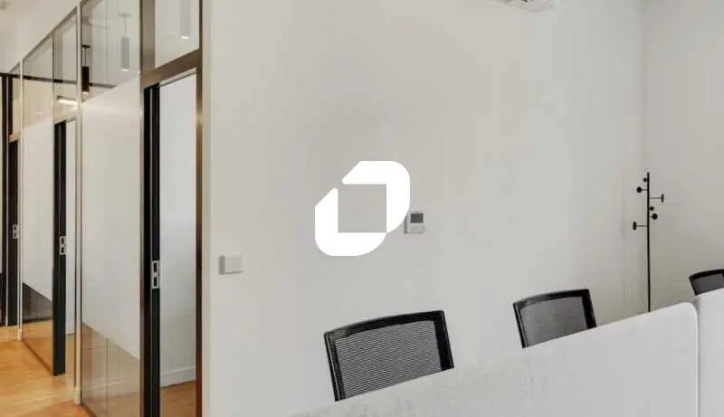 Bureau dans Paris à louer - Photo de l’immeuble – Image 2 sur 5