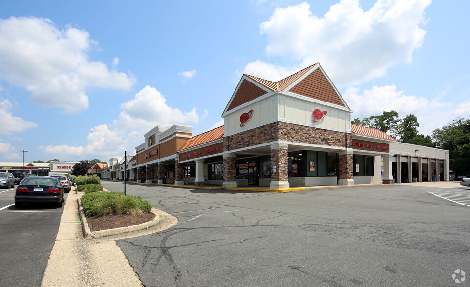 9400-9500 Main St, Fairfax, VA à louer - Photo principale – Image 3 sur 6
