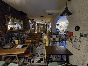 Local commercial dans Barcelone, Barcelona à louer Photo intérieure– Image 2 sur 22