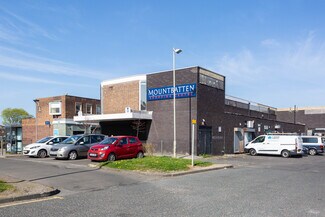 Plus de détails pour 26 St James Mall, Hebburn - Local commercial à louer