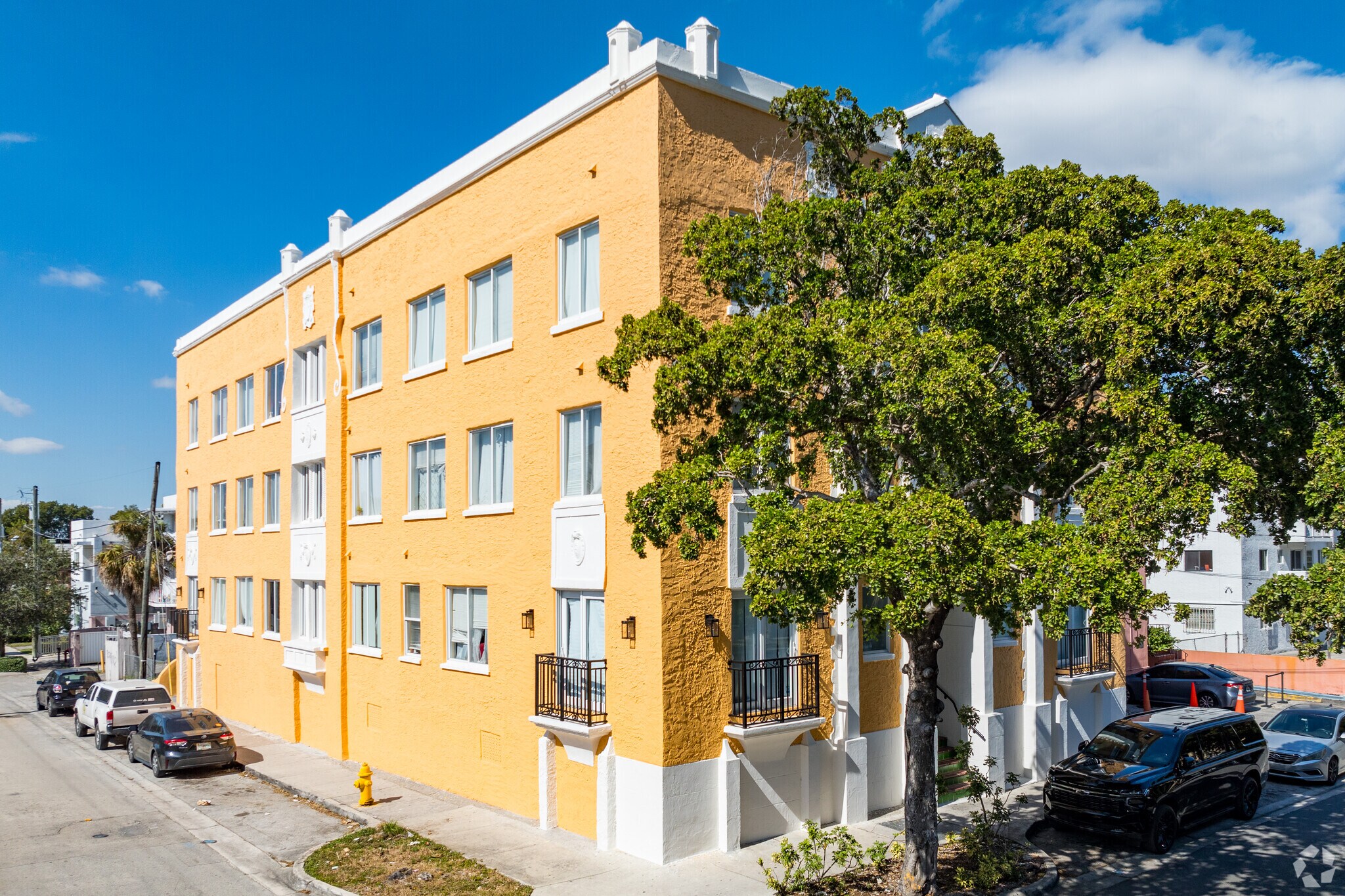 440 SW 5th Ave, Miami, FL à vendre Photo de l’immeuble– Image 1 sur 14