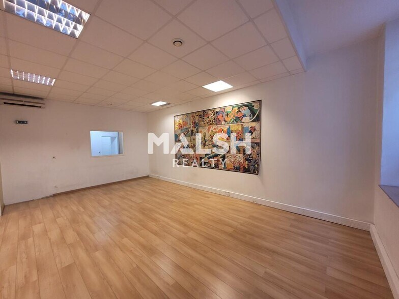 Immeuble residentiel dans Lyon à vendre - Photo intérieure – Image 3 sur 11
