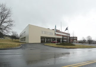 Plus de détails pour 950 Danby Rd, Ithaca, NY - Local d’activités à vendre