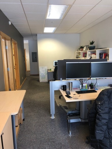 682 S Ferguson Ave, Bozeman, MT à vendre - Photo intérieure – Image 2 sur 18