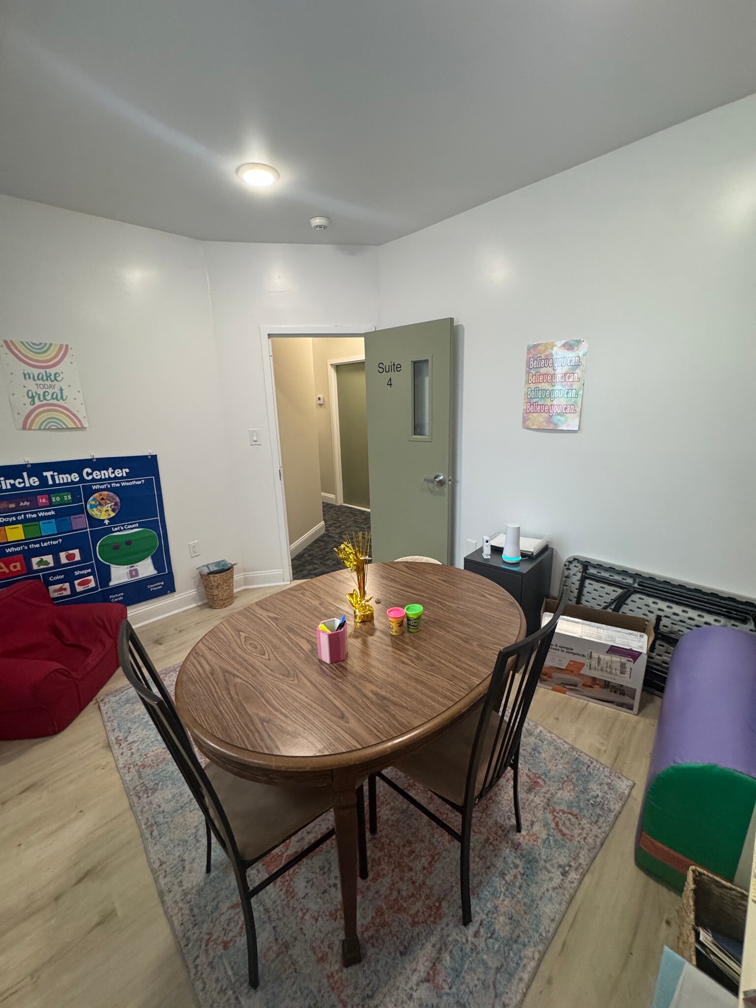 21-20 Morlot Ave, Fair Lawn, NJ à louer Photo intérieure– Image 1 sur 5