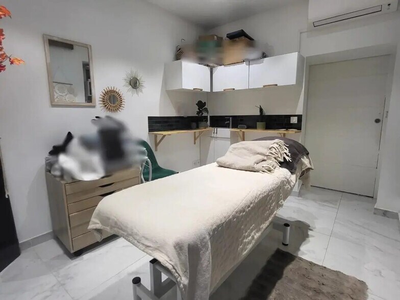 Local commercial dans Drap à louer - Photo intérieure – Image 3 sur 3