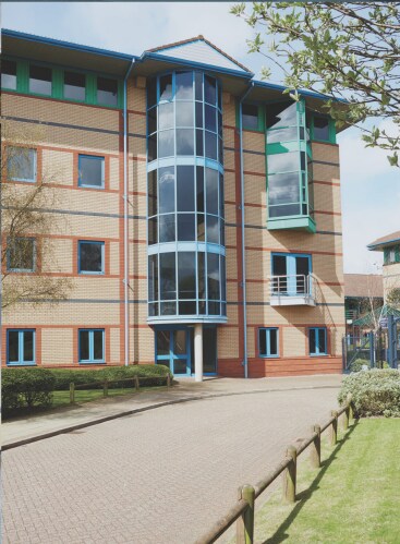Waterfront Way, Brierley Hill à louer - Photo de l’immeuble – Image 3 sur 6